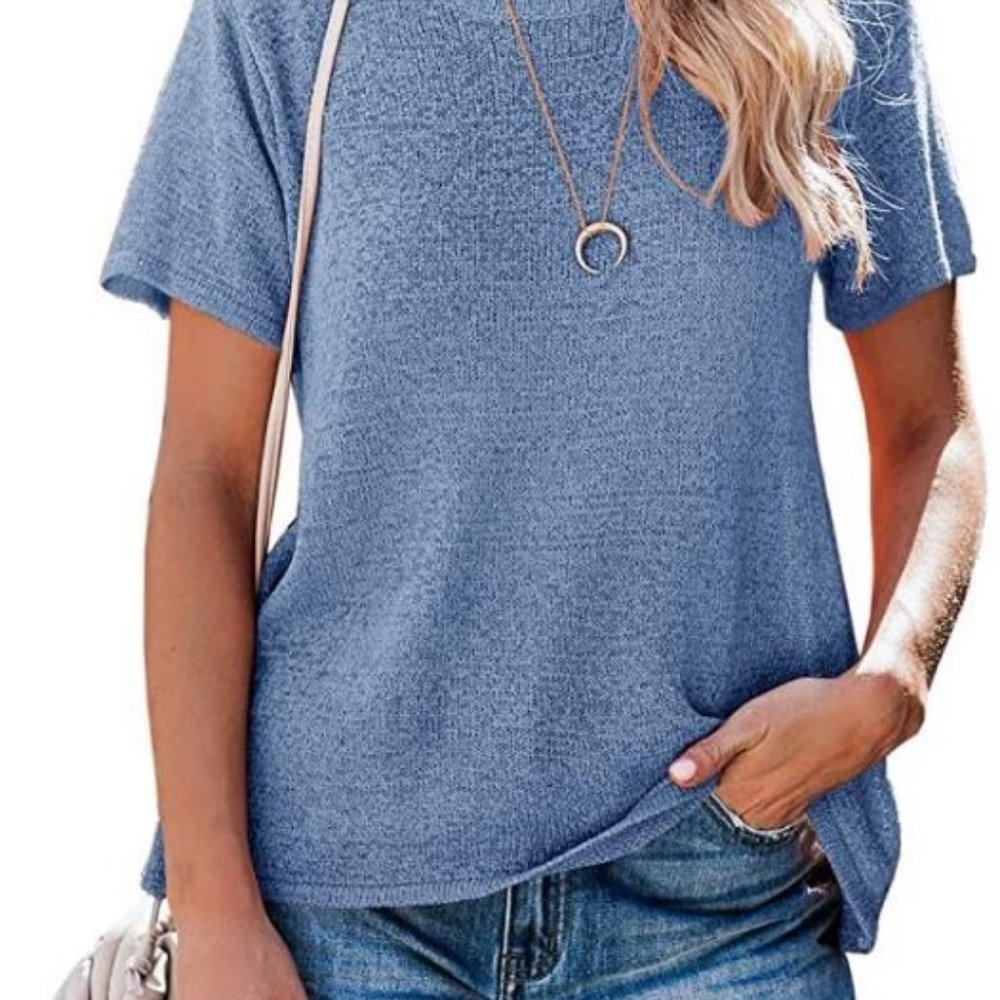 FERBIA Crew neck short sleeve blouse Size S NWOT